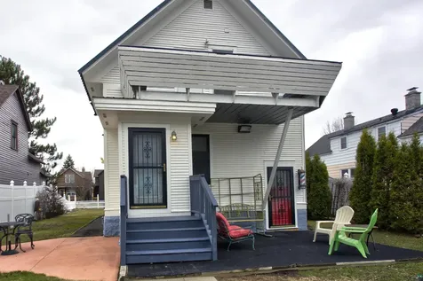 24 E Conan Street Ely MN 55731