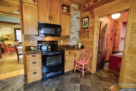 24 E Conan Street Ely MN 55731