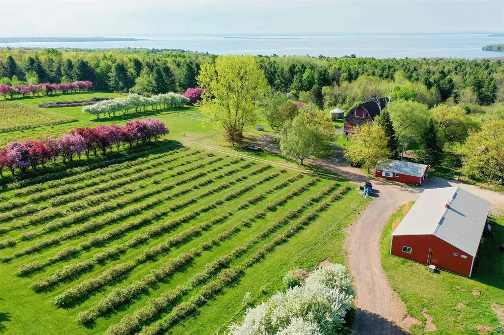 34045 S County Hwy J Bayfield WI 54814