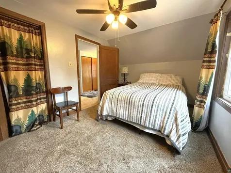 37 E Boundary Street Ely MN 55731