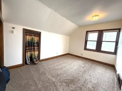 37 E Boundary Street Ely MN 55731