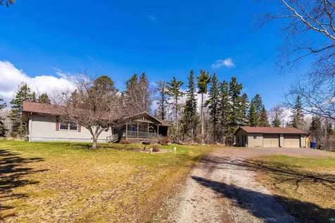 5573 N Shore Drive Duluth MN 55804
