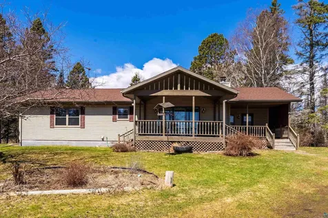 5573 N Shore Drive Duluth MN 55804