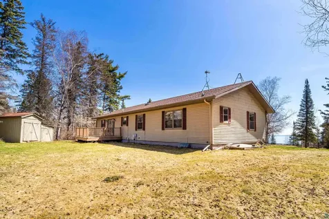 5573 N Shore Drive Duluth MN 55804