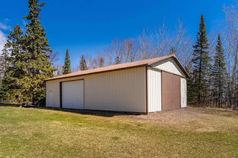 5573 N Shore Drive Duluth MN 55804