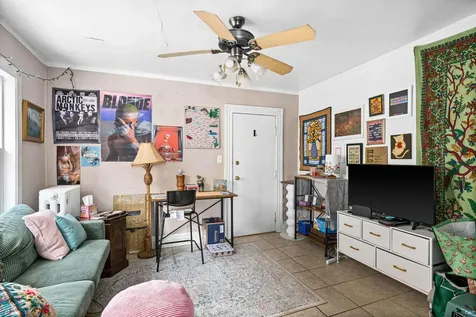 1127 E 3rd Street Duluth MN 55805