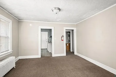 1127 E 3rd Street Duluth MN 55805
