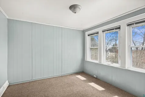 1127 E 3rd Street Duluth MN 55805
