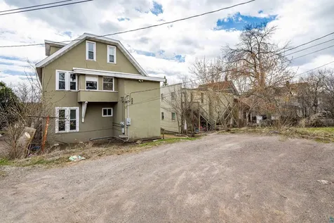 1127 E 3rd Street Duluth MN 55805
