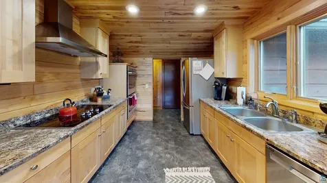 7485 Nelson Road Crane Lake MN 55725