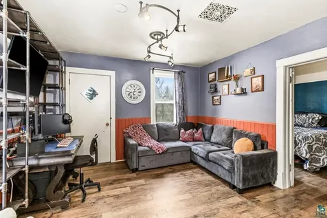 424 E 13th Street Duluth MN 55811