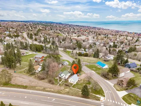 424 E 13th Street Duluth MN 55811
