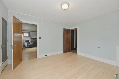 823 Grandview Avenue Duluth MN 55812