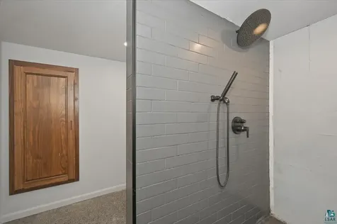 823 Grandview Avenue Duluth MN 55812