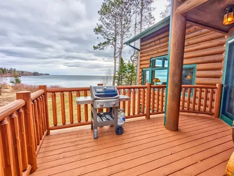 2826 Highway 61 Two Harbors MN 55616