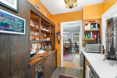 2415 E 2nd Street Duluth MN 55812