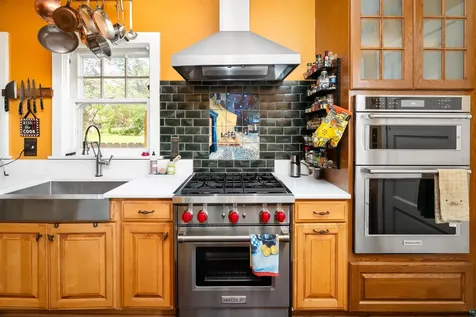 2415 E 2nd Street Duluth MN 55812