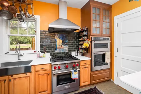 2415 E 2nd Street Duluth MN 55812