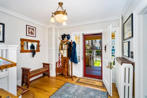 2415 E 2nd Street Duluth MN 55812