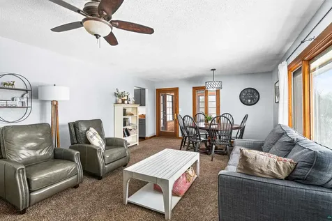 3325 Strand Road Duluth MN 55804