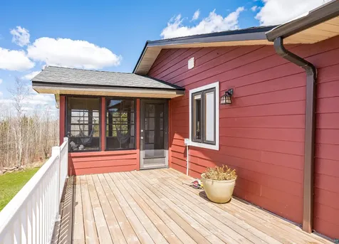 3325 Strand Road Duluth MN 55804