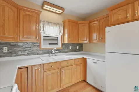 216 N 38th Avenue W Duluth MN 55807