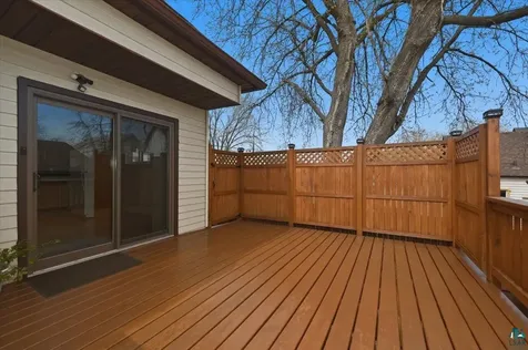 216 N 38th Avenue W Duluth MN 55807