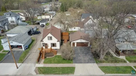 216 N 38th Avenue W Duluth MN 55807