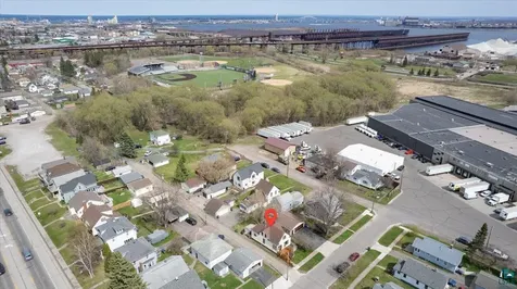 216 N 38th Avenue W Duluth MN 55807