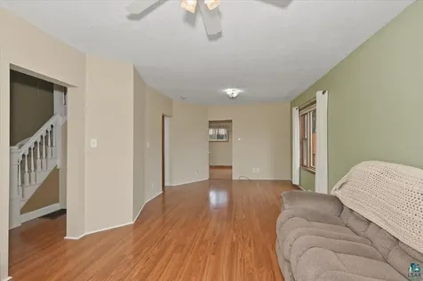 216 N 38th Avenue W Duluth MN 55807