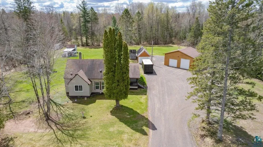 4304 E County Road B Superior WI 54880
