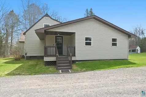 4304 E County Road B Superior WI 54880