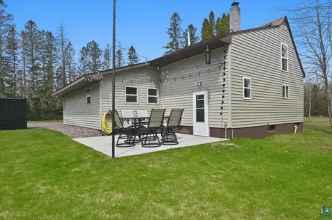 4304 E County Road B Superior WI 54880