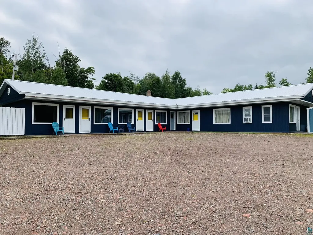 6527 Highway 1 Finland MN 55603