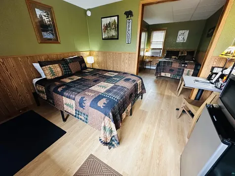6527 Highway 1 Finland MN 55603