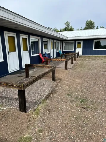 6527 Highway 1 Finland MN 55603