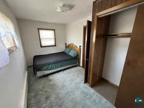 1102 Mckinley Avenue Eveleth MN 55734