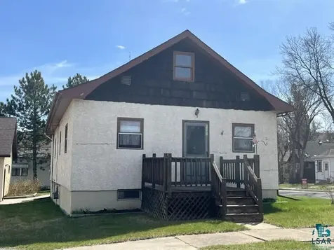 1102 Mckinley Avenue Eveleth MN 55734