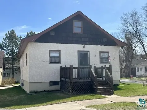 1102 Mckinley Avenue Eveleth MN 55734
