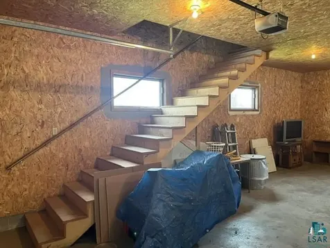 1102 Mckinley Avenue Eveleth MN 55734