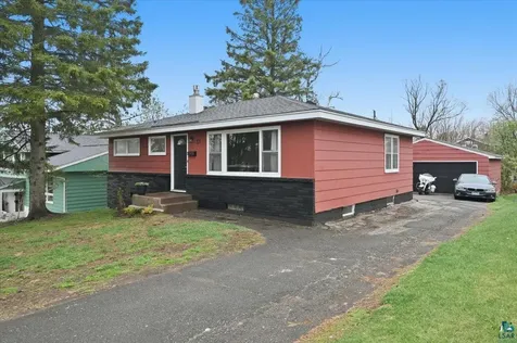 51 E Owatonna Street Duluth MN 55803