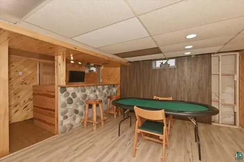 51 E Owatonna Street Duluth MN 55803