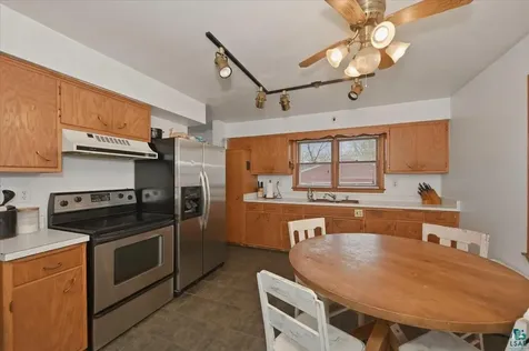 51 E Owatonna Street Duluth MN 55803
