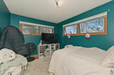 51 E Owatonna Street Duluth MN 55803