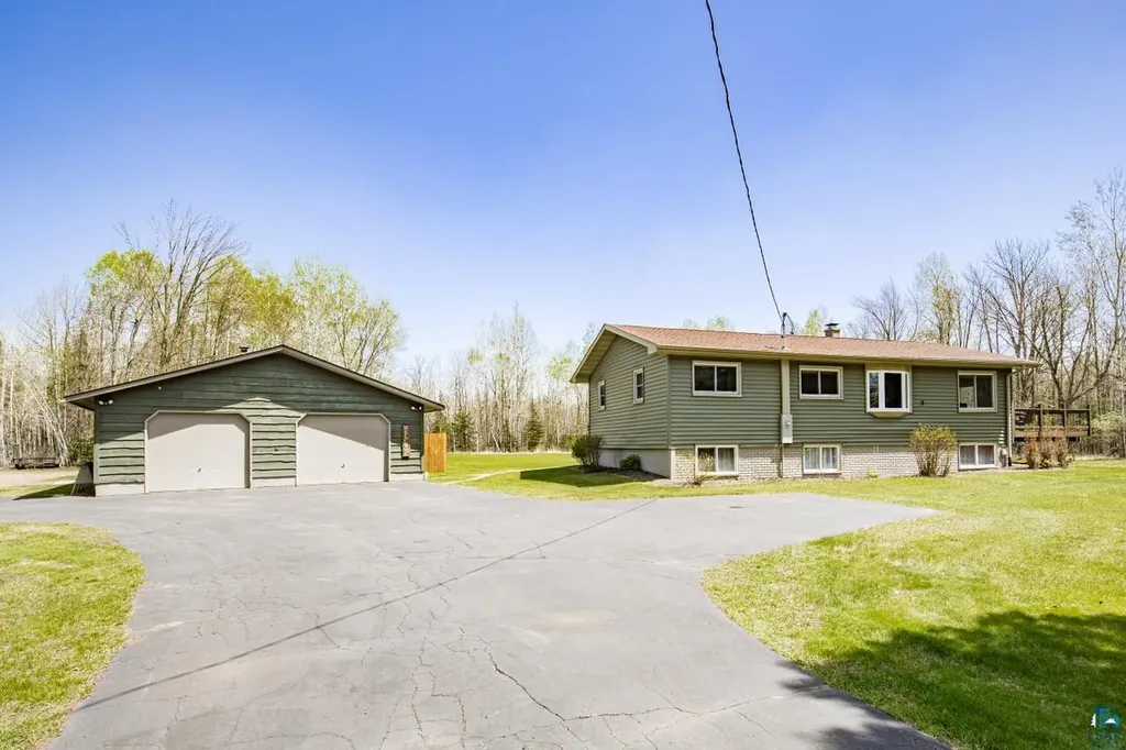 3048 County Road 103 Barnum MN 55707