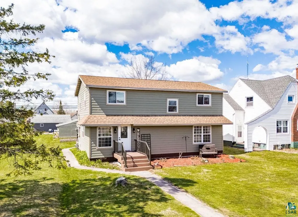 4018 E 1st Street Superior WI 54880