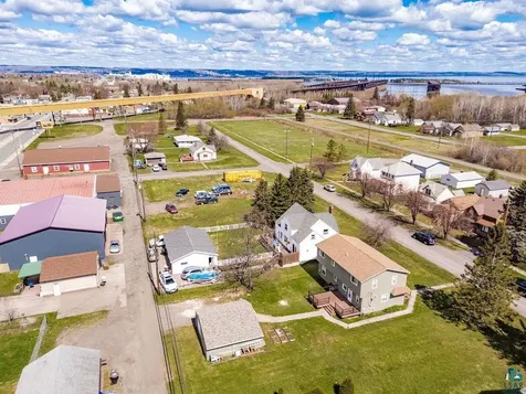 4018 E 1st Street Superior WI 54880
