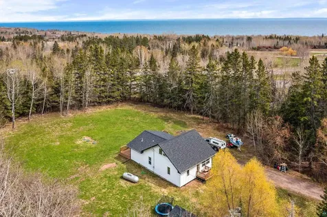1134 Shoreview Road Two Harbors MN 55616