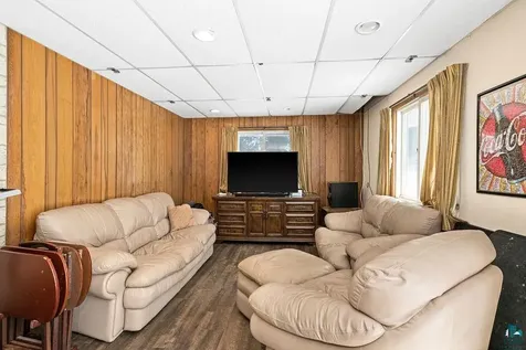 1103 99th Avenue W Duluth MN 55808