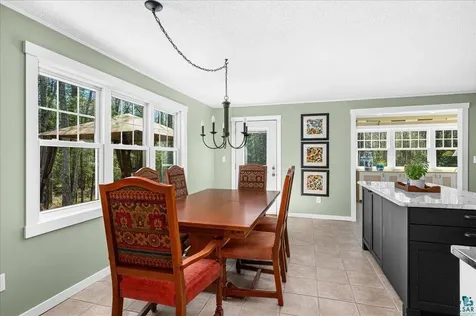 7568 Barrs Lake Road Duluth MN 55803